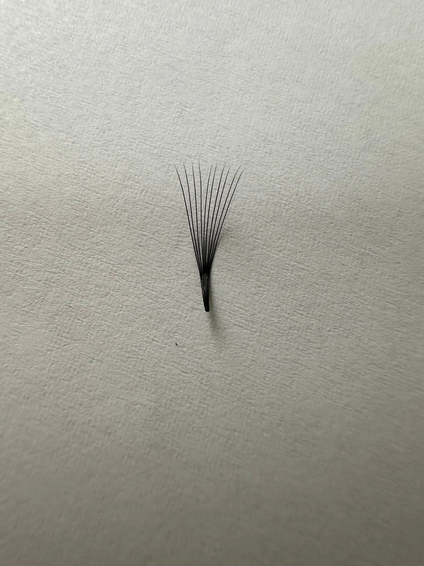 10D Narrow Premade Eyelash Extensions 0.05 7-13mm 500 fans