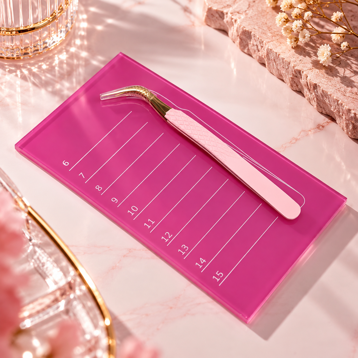 Acrylic Lash Extension Palette with Magnetic Tweezer Holder