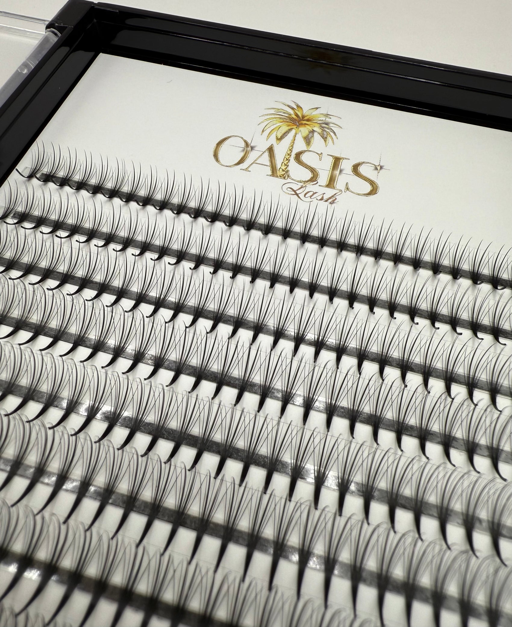 Extensii gene premade 7D 0.07 CC Wispy KIM 8-15 mm